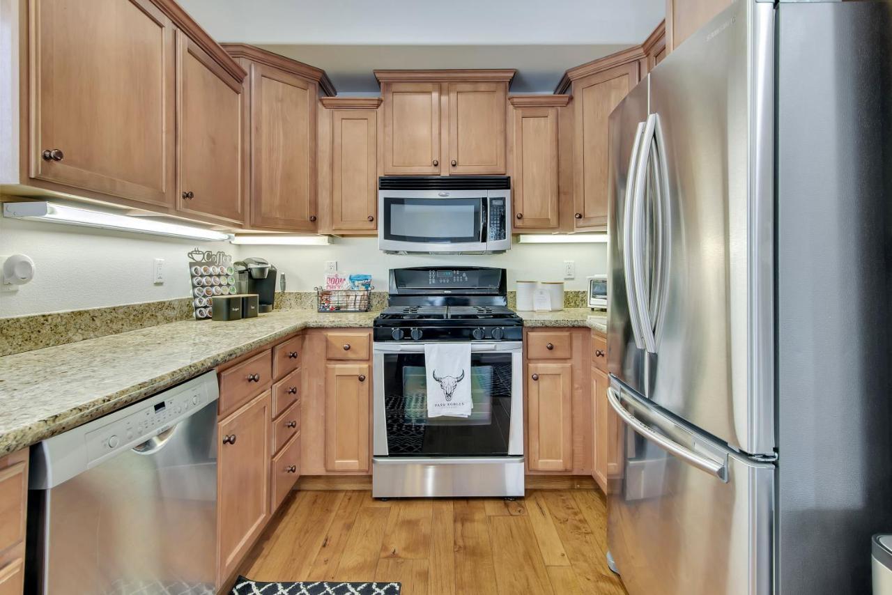 Downtown Paso: Sip N Sleepz 3 Bed/2.5 Bath Vila Paso Robles Exterior foto